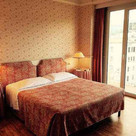 Hotel Biondi Montecatini Terme Cameră foto